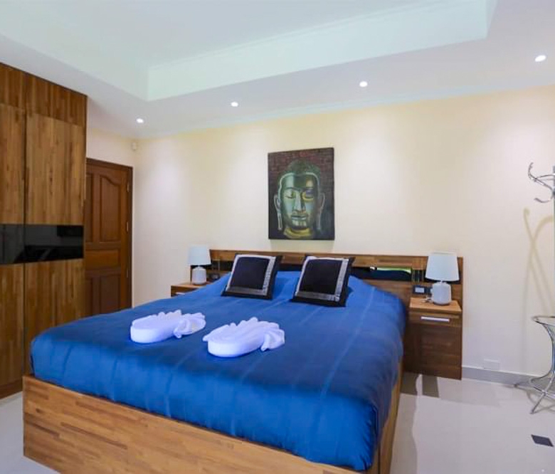 EP0046 | Luxury 3-BR Private Pool Villa for Sale in Jomtien, Pattaya