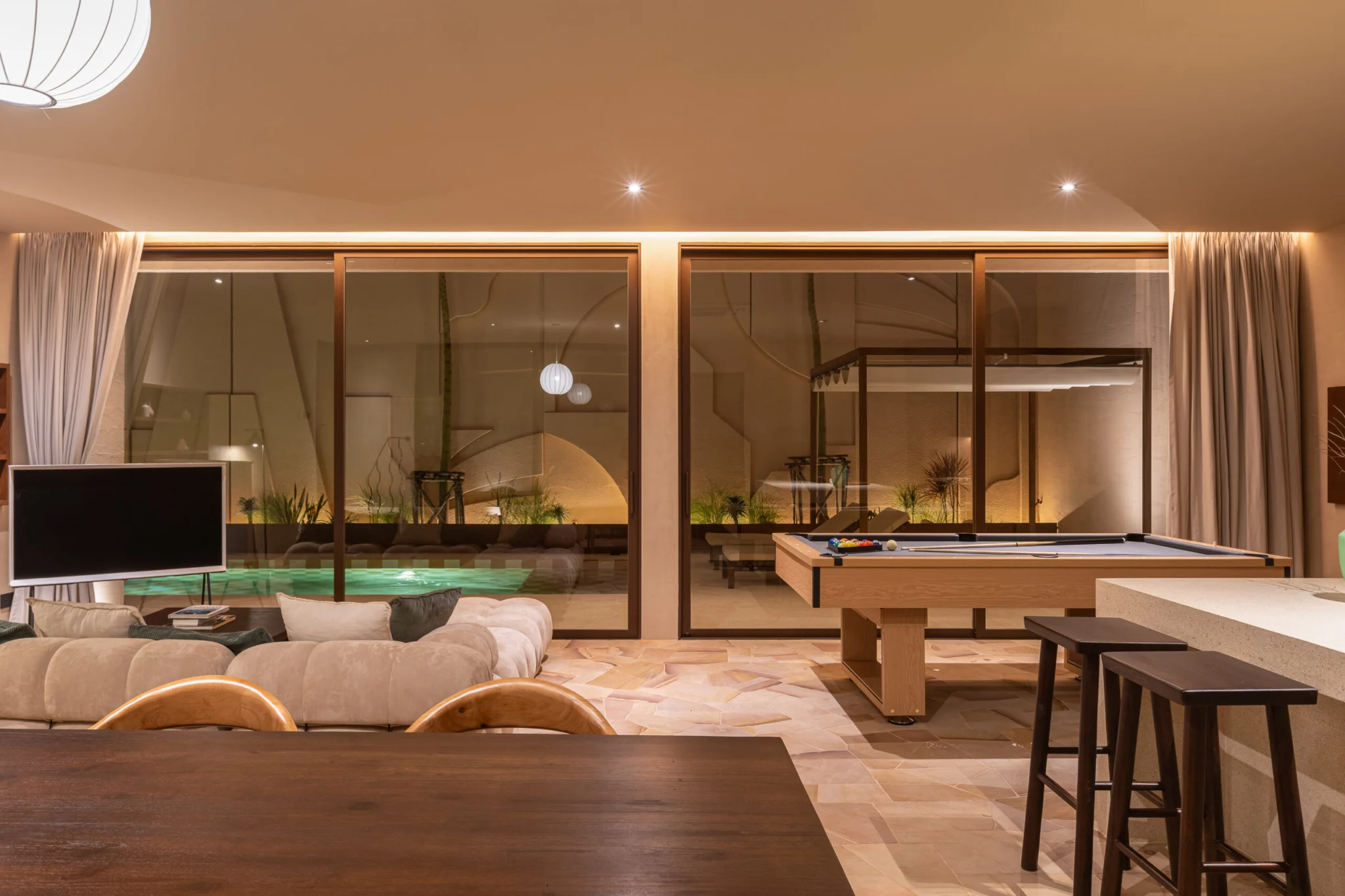 NP001 | Villa Barrera Luxury Pool Villa | Thappraya Pattaya