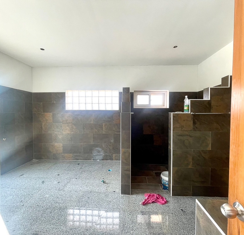 EP0021 | Villa for Sale in East Pattaya – Close to MIS