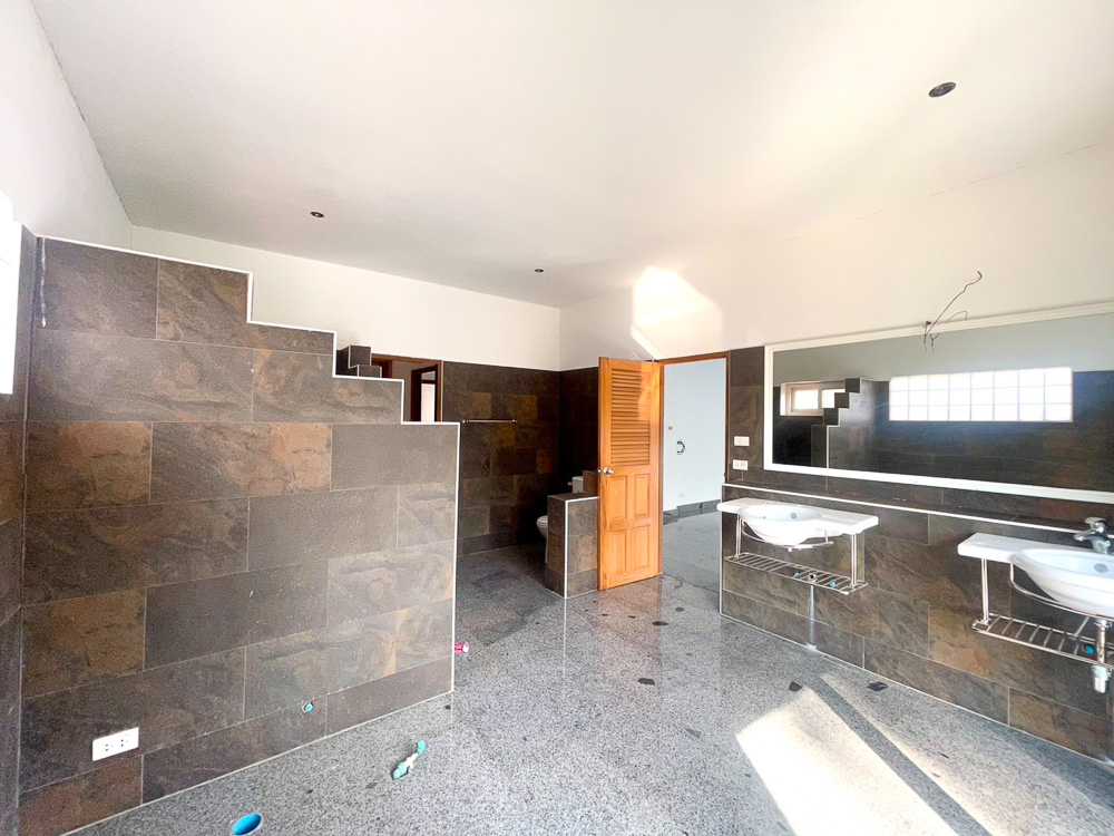 Villa for Sale Close to MIS-4 EP0021 | Villa for Sale in East Pattaya – Close to MIS