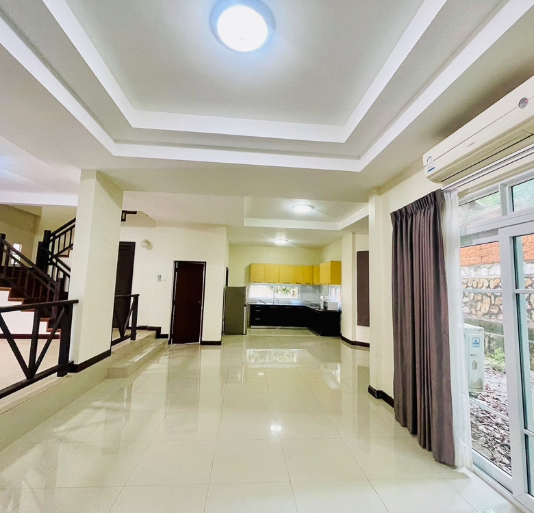EP0028 | Villa for Sale in Central Park Hillside, East Pattaya