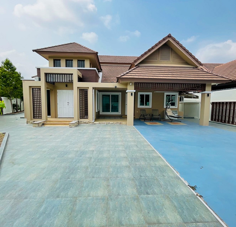 EP0022 | Villa for Sale in East Pattaya – Only 6 Mins to MIS