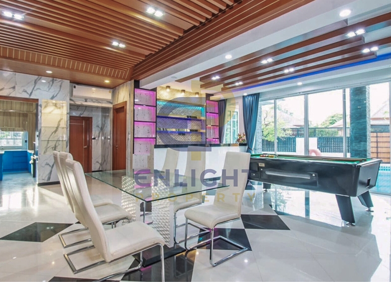 EP0325 | Villa for Sale in Huay Yai, Pattaya
