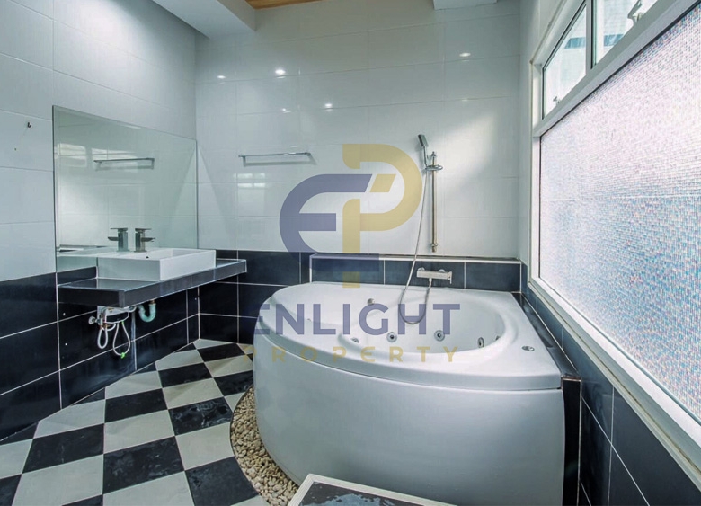 EP0325 | Villa for Sale in Huay Yai, Pattaya