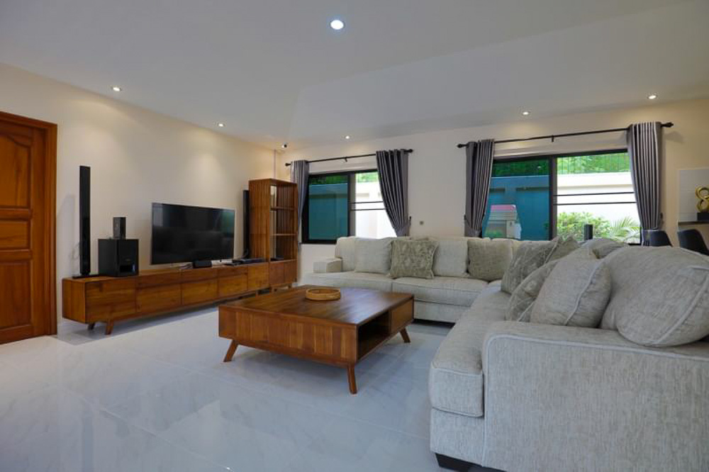 Villa for Sale in Thepprasit-8 EP0052 | Luxury Villa for Sale in Thepprasit Pattaya