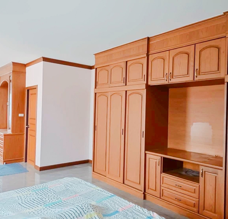 EP0020 | Villa for Sale on Pornprapanimit, East Pattaya
