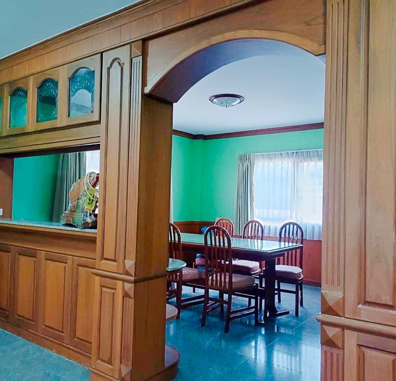 EP0020 | Villa for Sale on Pornprapanimit, East Pattaya