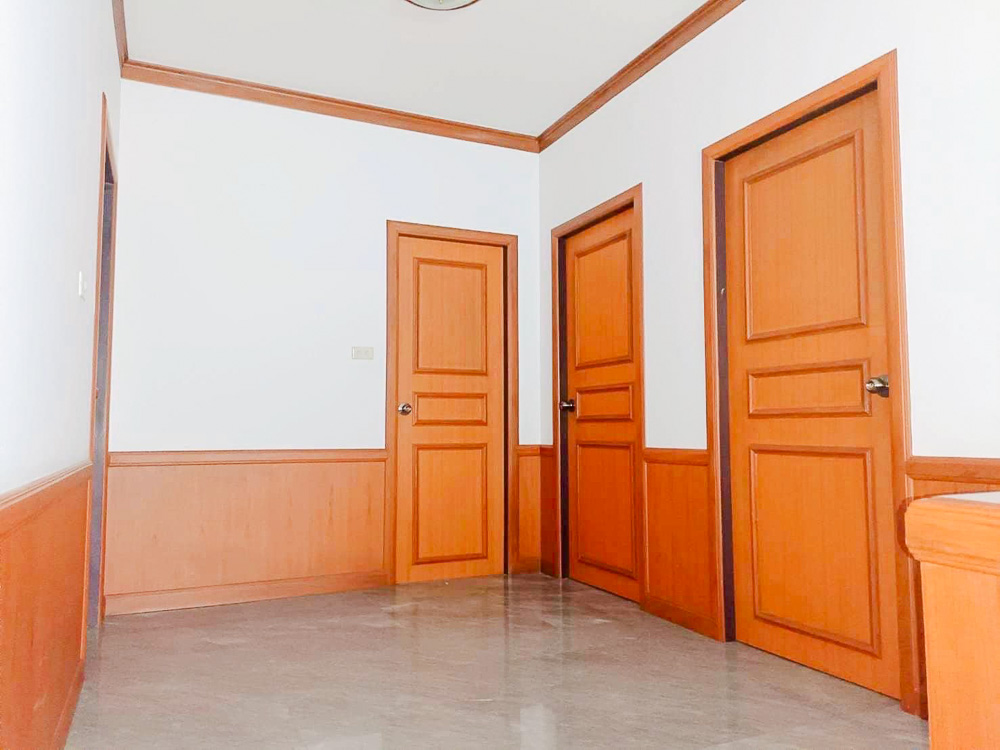 EP0020 | Villa for Sale on Pornprapanimit, East Pattaya