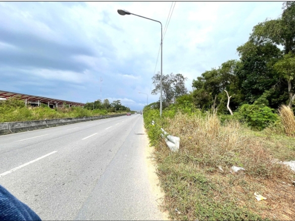 EP0138 | 1-Rai Railway Parallel Road Land for Sale