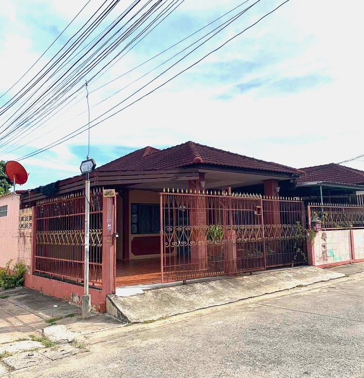 EP0080 | 2-BR Family Villa for Sale in Nern Plub Wan, East Pattaya