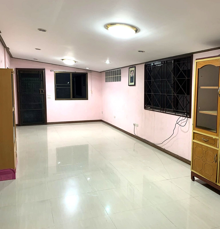 EP0080 | 2-BR Family Villa for Sale in Nern Plub Wan, East Pattaya