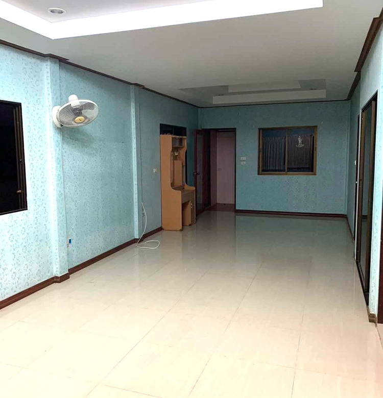 EP0080 | 2-BR Family Villa for Sale in Nern Plub Wan, East Pattaya