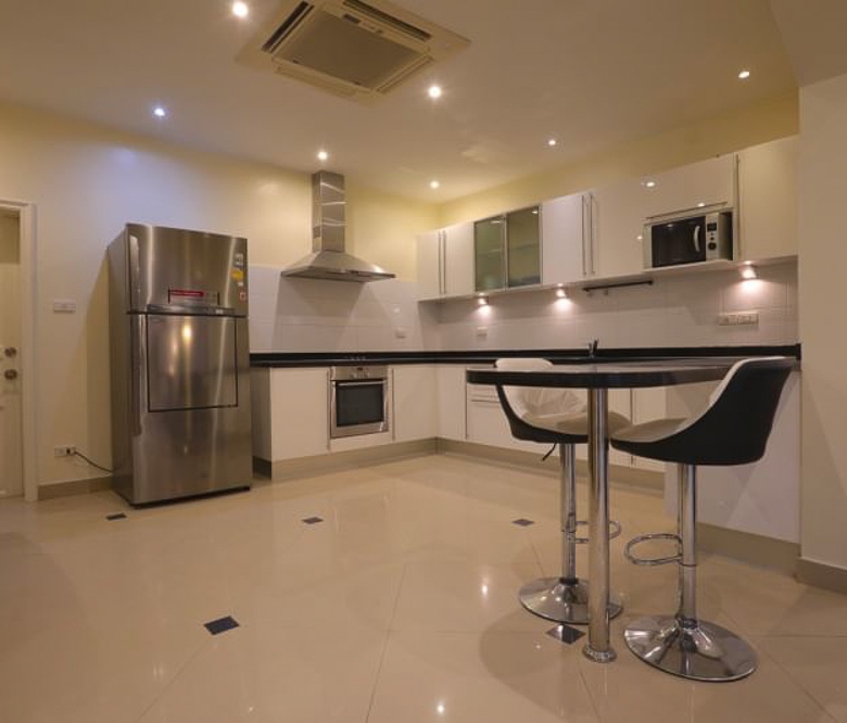 EP0047 | Spacious 2-BR Luxury Villa for Sale in Pattaya – 564 Sq.m.