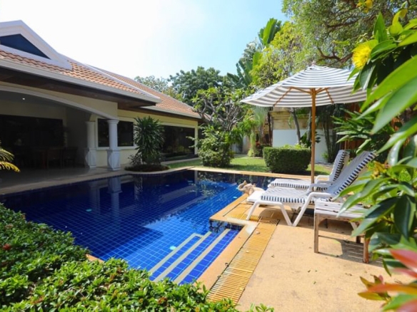 EP0047 | Spacious 2-BR Luxury Villa for Sale in Pattaya – 564 Sq.m.