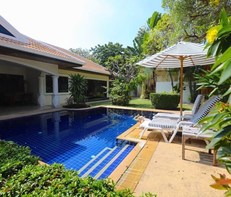 EP0047 | Spacious 2-BR Luxury Villa for Sale in Pattaya – 564 Sq.m.
