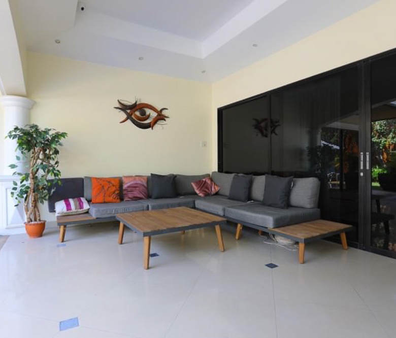 EP0047 | Spacious 2-BR Luxury Villa for Sale in Pattaya – 564 Sq.m.