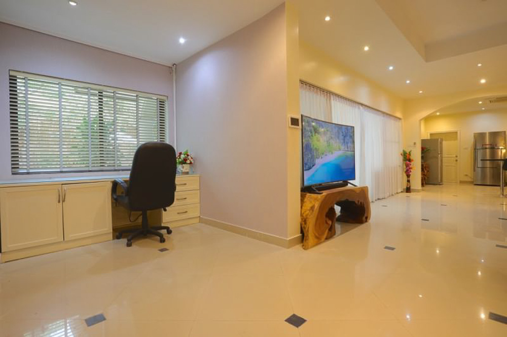 2-BR Luxury Villa for Sale in Pattaya |564 Sqm-8 EP0047 | Spacious 2-BR Luxury Villa for Sale in Pattaya – 564 Sq.m.