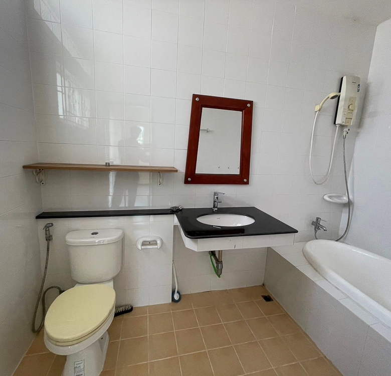 EP0103 | 2-BR Rental Villa in East Naklua, Pattaya