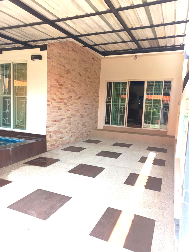 EP0090 | 2-BR Villa for Sale in Chaiyapruek Jomtien