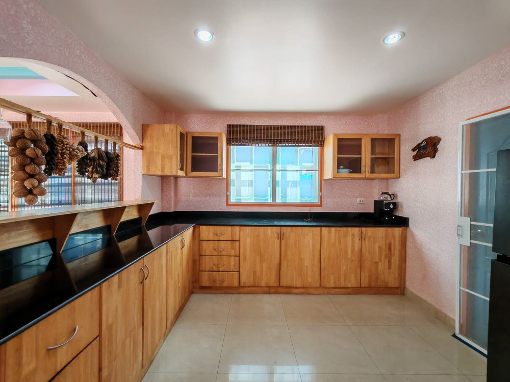 3-BR Coastal Villa for Sale in Jomtien-12 EP0066 | 3-BR Coastal Villa for Sale in Jomtien, Pattaya