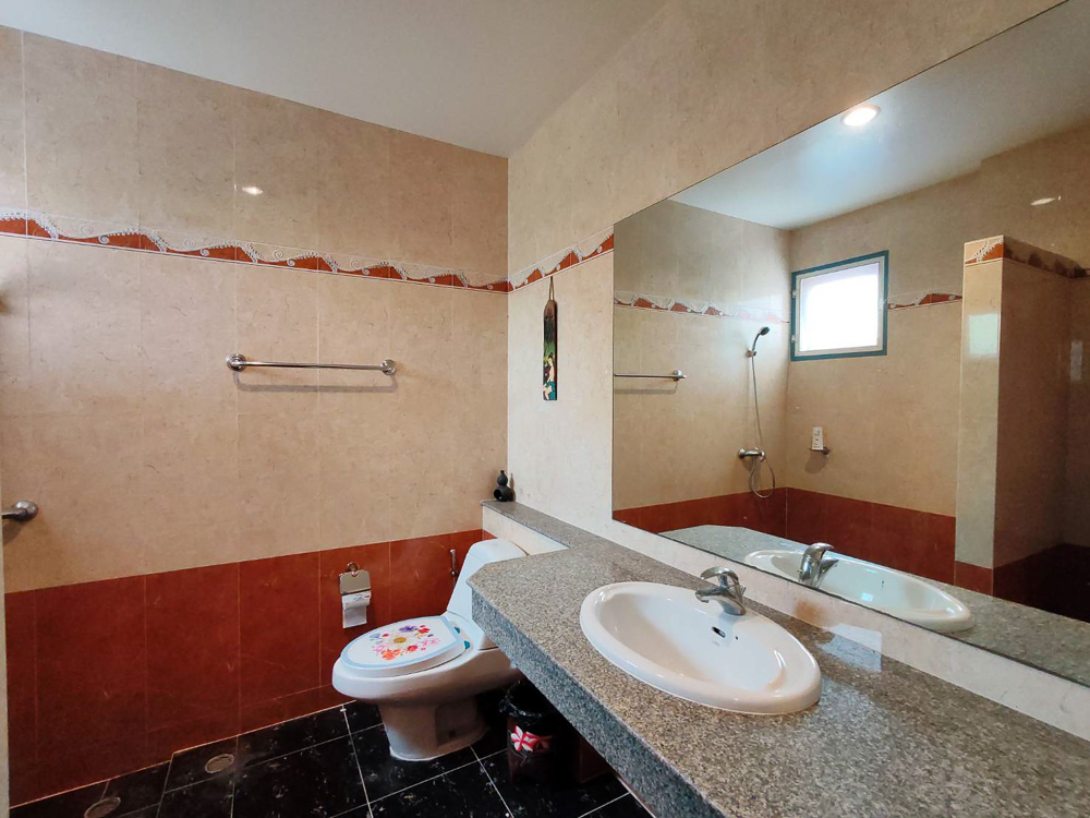 3-BR Coastal Villa for Sale in Jomtien-20 EP0066 | 3-BR Coastal Villa for Sale in Jomtien, Pattaya