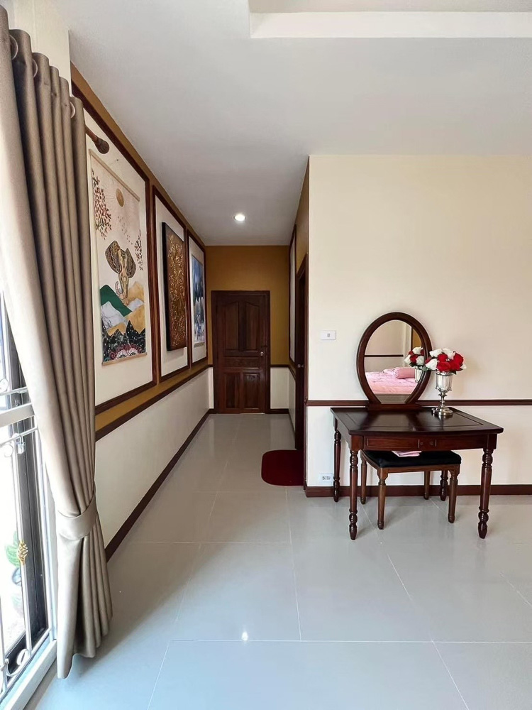 EP0078 | 3-BR Family Villa for Sale in South Pattaya