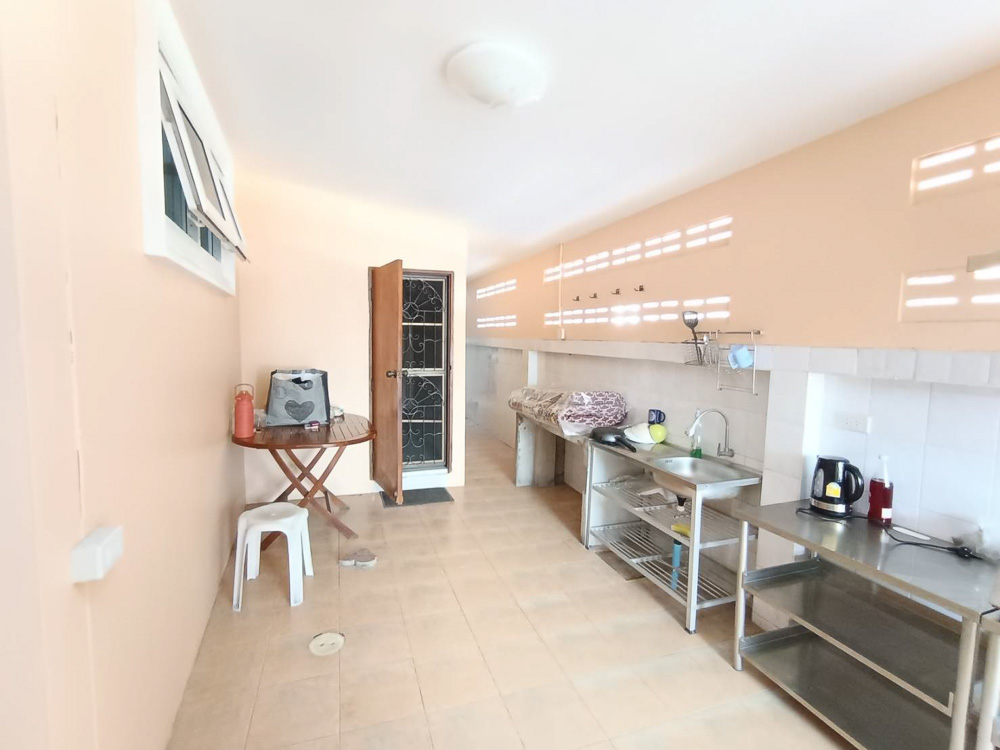 EP0058 | 4-BR Detached Villa for Rent in Pattaya