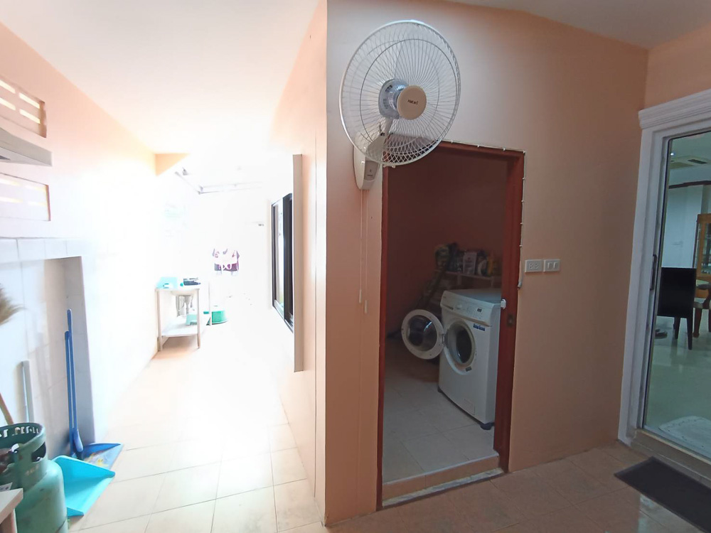 EP0058 | 4-BR Detached Villa for Rent in Pattaya