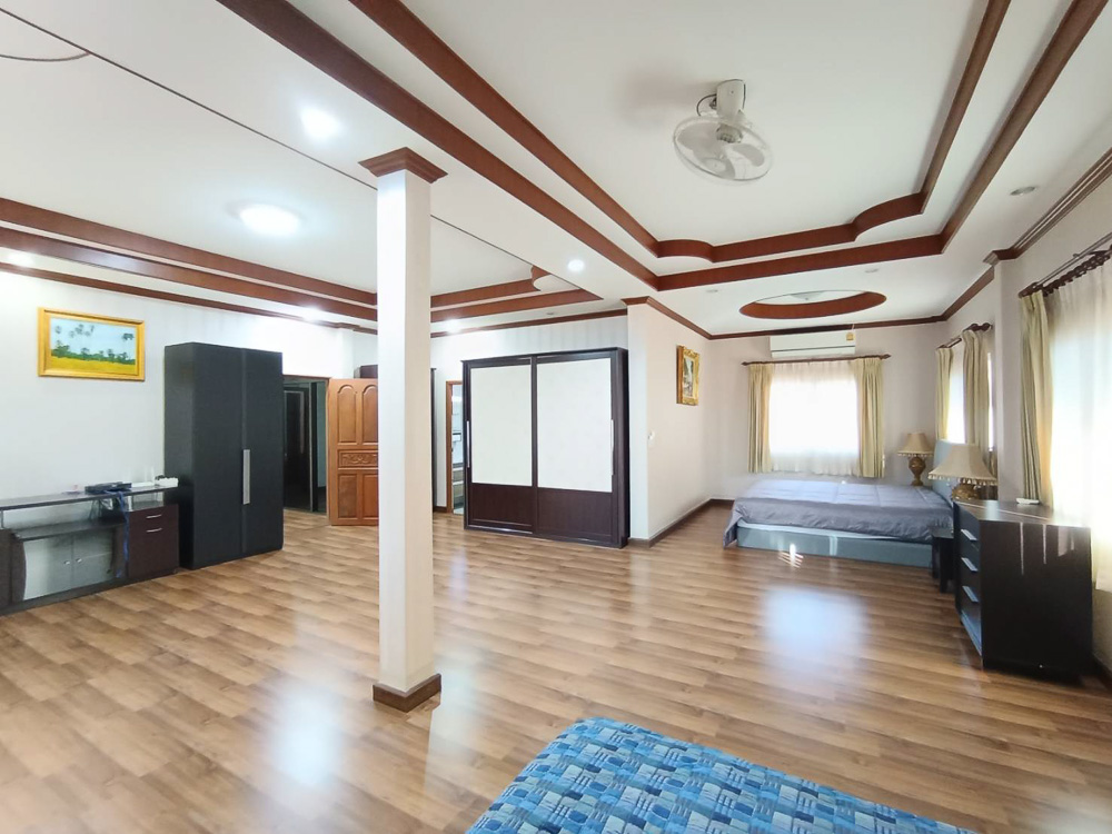 EP0058 | 4-BR Detached Villa for Rent in Pattaya