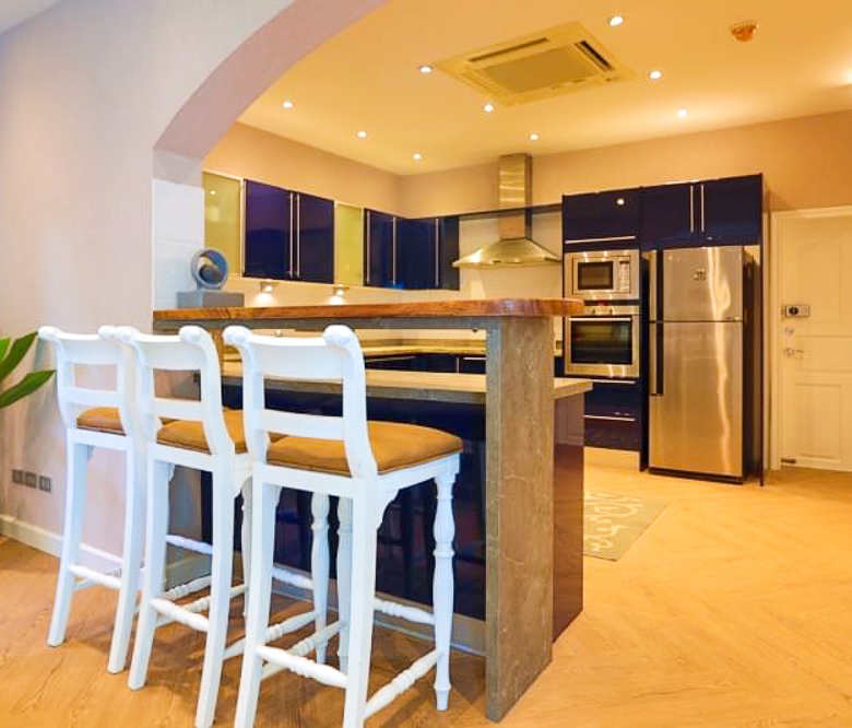 EP0045 | Grand 4-BR Executive Villa for Sale in Pattaya