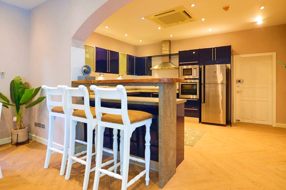 4-BR Executive Villa for Sale in Pattaya-10 EP0045 | Grand 4-BR Executive Villa for Sale in Pattaya