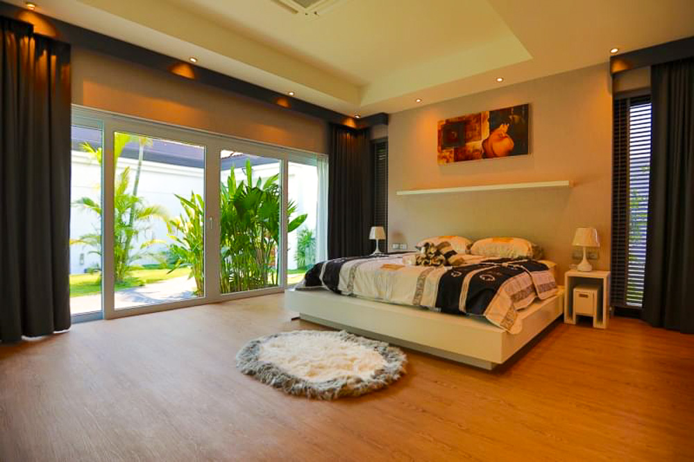 4-BR Executive Villa for Sale in Pattaya-13 EP0045 | Grand 4-BR Executive Villa for Sale in Pattaya