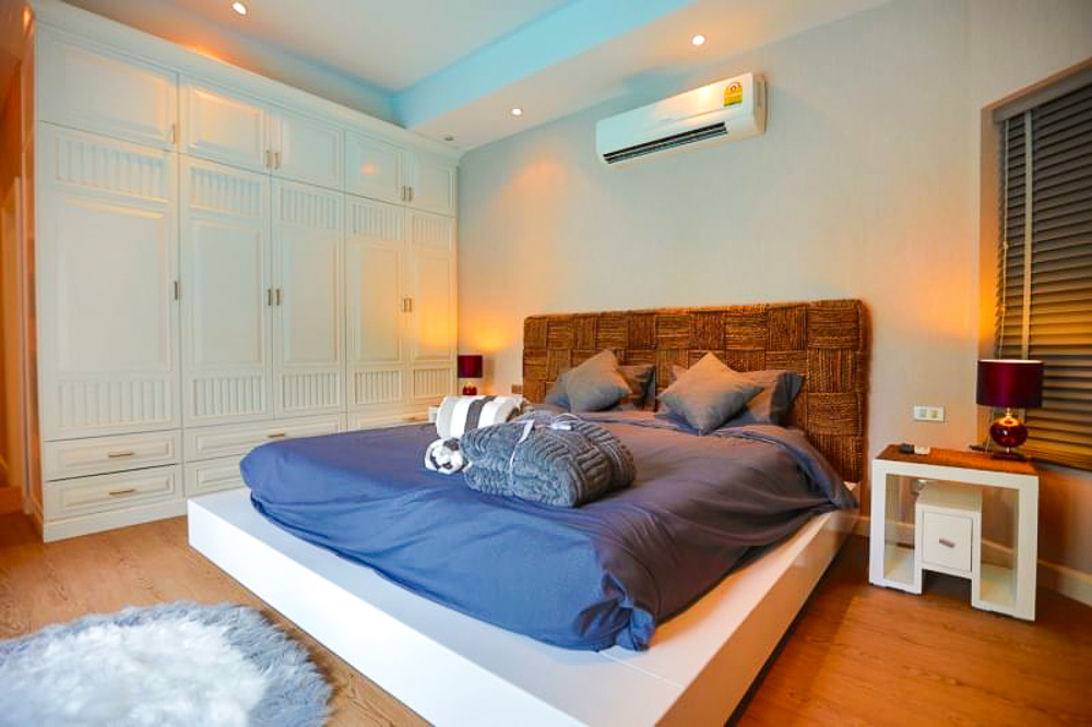 4-BR Executive Villa for Sale in Pattaya-15 EP0045 | Grand 4-BR Executive Villa for Sale in Pattaya