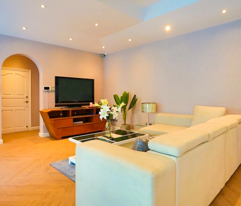 EP0045 | Grand 4-BR Executive Villa for Sale in Pattaya