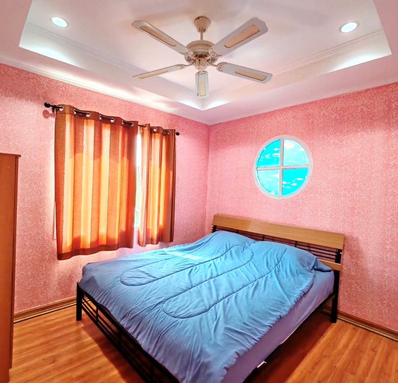 EP0067 | 4-BR Family Villa for Sale in Pattaya