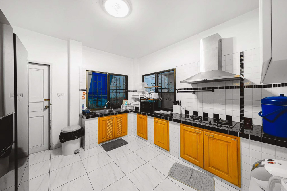 EP0119 | 4-BR Family Villa for Sale in Pattaya