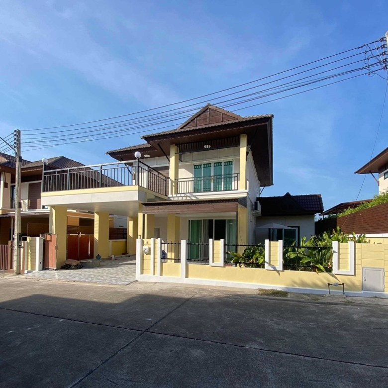 EP0079 | 4-BR Family Villa for Sale near MIS