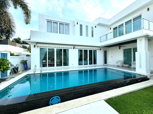 EP0043 | 4-BR Modern Villa for Sale in Jomtien, Pattaya