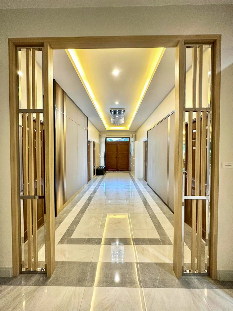 6-BR Luxury Estate for Sale near EFIP-14 EP0055 | Grand 6-BR Luxury Estate for Sale near EFIP