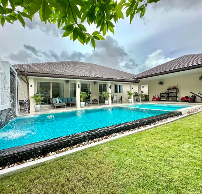 EP0056 | Villa for Rent at Garden Ville 5, Pattaya