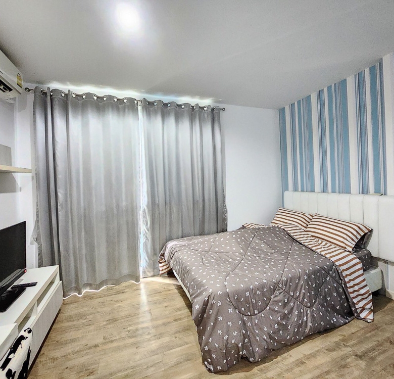 EP0081 | 1-BR Studio Condo for Rent in Thappraya, Pratumnak