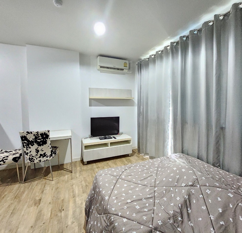 EP0081 | 1-BR Studio Condo for Rent in Thappraya, Pratumnak