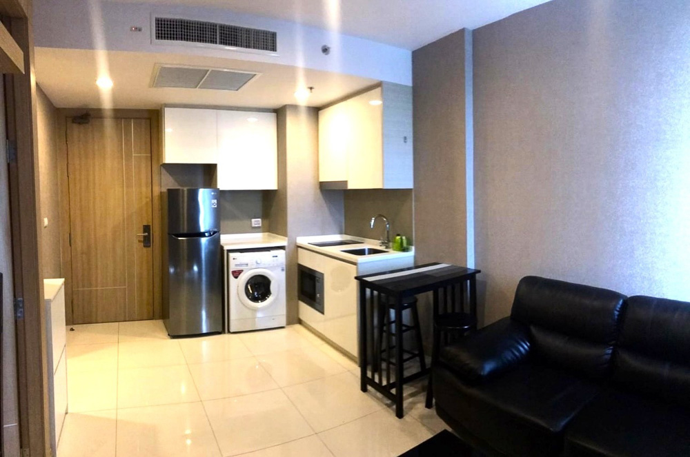 Condo for Sale at The Riviera Wongamat-2 EP0096 | 1-BR Condo for Sale at The Riviera Wongamat (TQ)