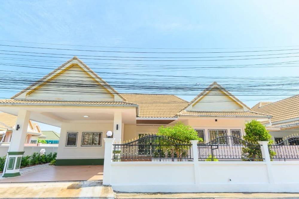 Family Villa for Sale in Boon Samphan-2 EP0074 | 3-BR Family Villa for Sale in Boon Samphan, East Pattaya
