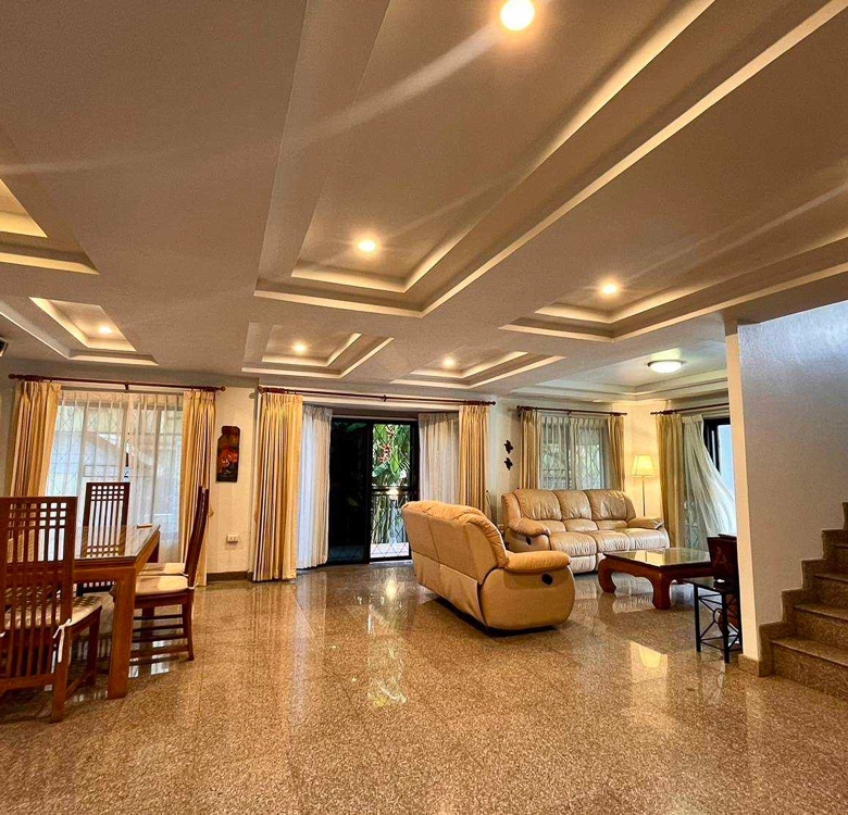 EP0077 | 4-BR Family Villa for Sale in Jomtien, Pattaya