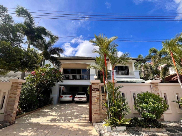 EP0077 | 4-BR Family Villa for Sale in Jomtien, Pattaya