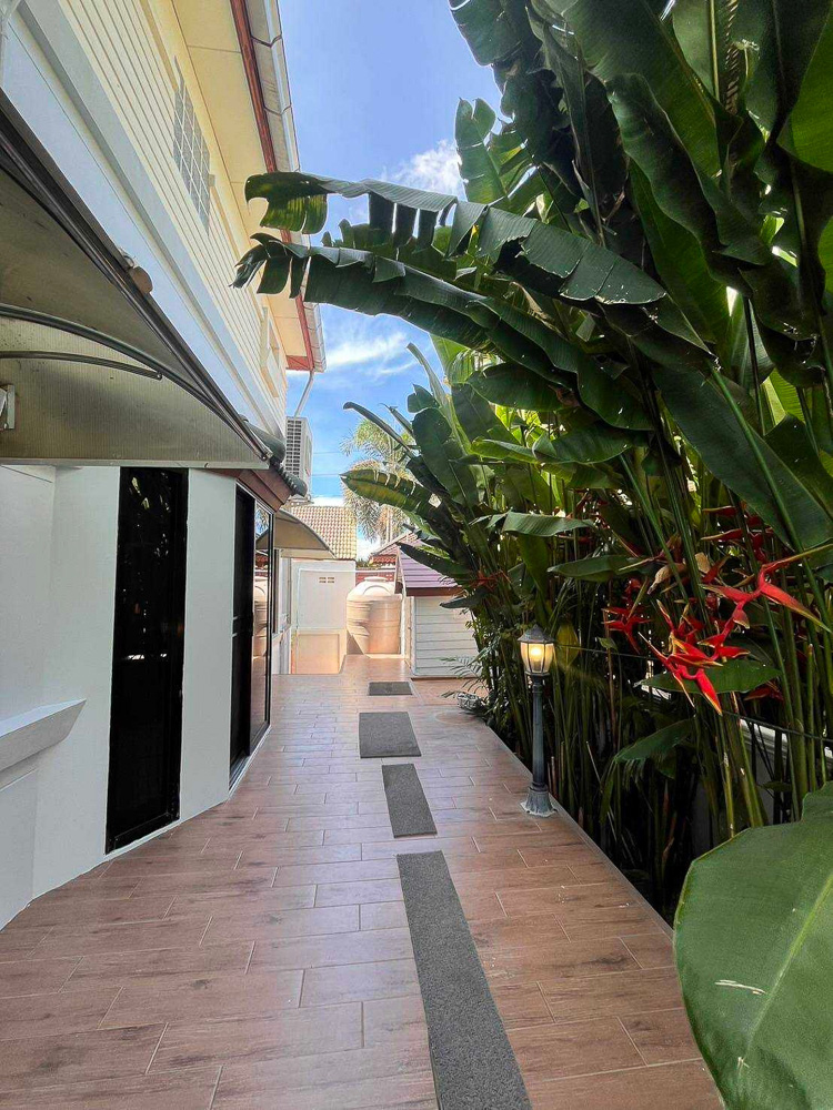 EP0077 | 4-BR Family Villa for Sale in Jomtien, Pattaya