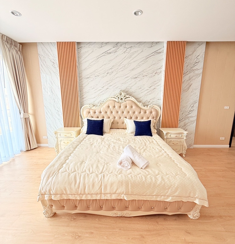 EP0212 | Home for Sale at Dream Pool Villa 5, Chaiyapruek