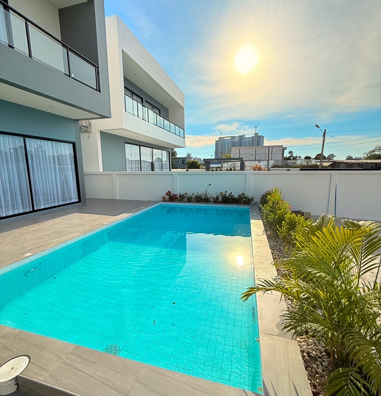 EP0211 | Home for Sale at Dream Pool Villa 5, Chaiyapruek