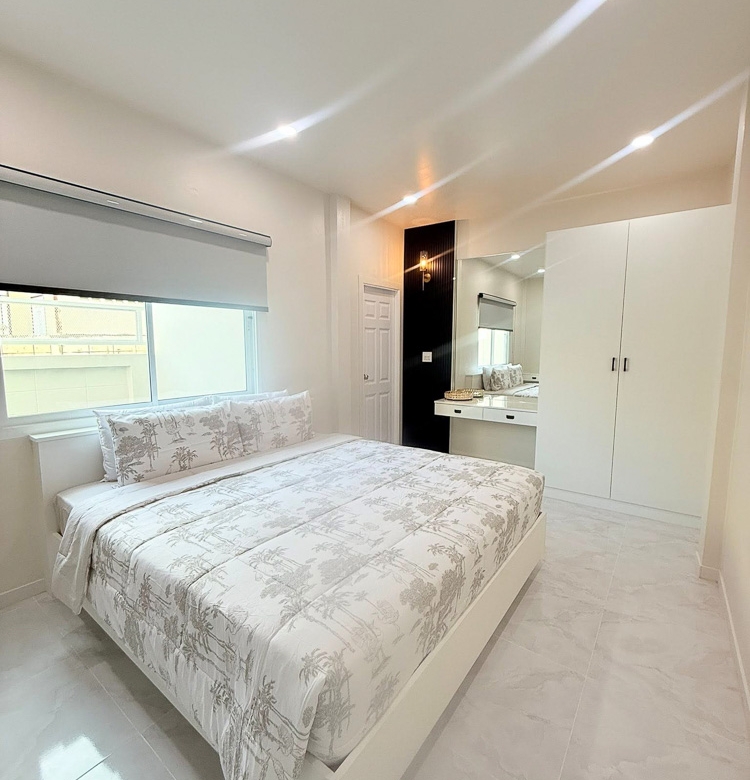 EP0208 | Cozy 2-BR Home for Sale in Eakmongkol 4 Khao Talo